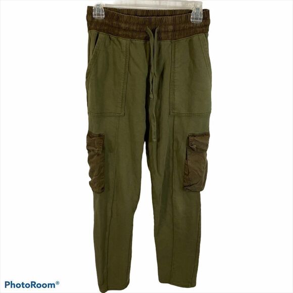 Fabletics Dark Green Cargo Pants Cinched Leg Size XS - Picture 3 of 11